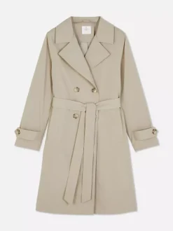 Dwurzędowy płaszcz z paskiem