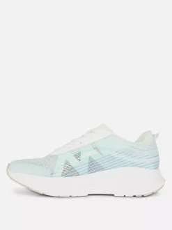 Dzianinowe buty sportowe na siłownię