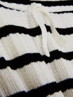 Dzianinowe spodnie w paski ze sznurkiem