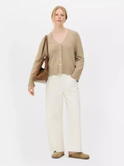 Dzianinowy kardigan z dekoltem w serek The Edit