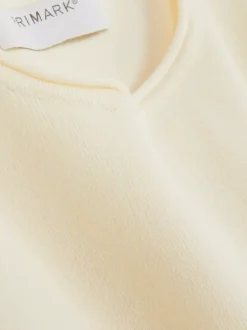 Dzianinowy top bez rękawów z okrągłym dekoltem