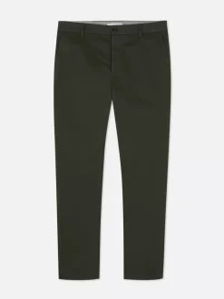 Elastyczne chinosy o kroju slim