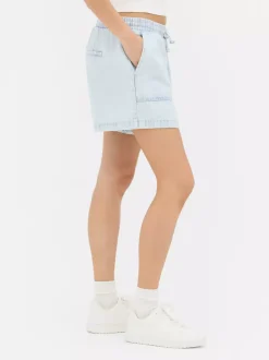 Elastyczne spodenki jeansowe