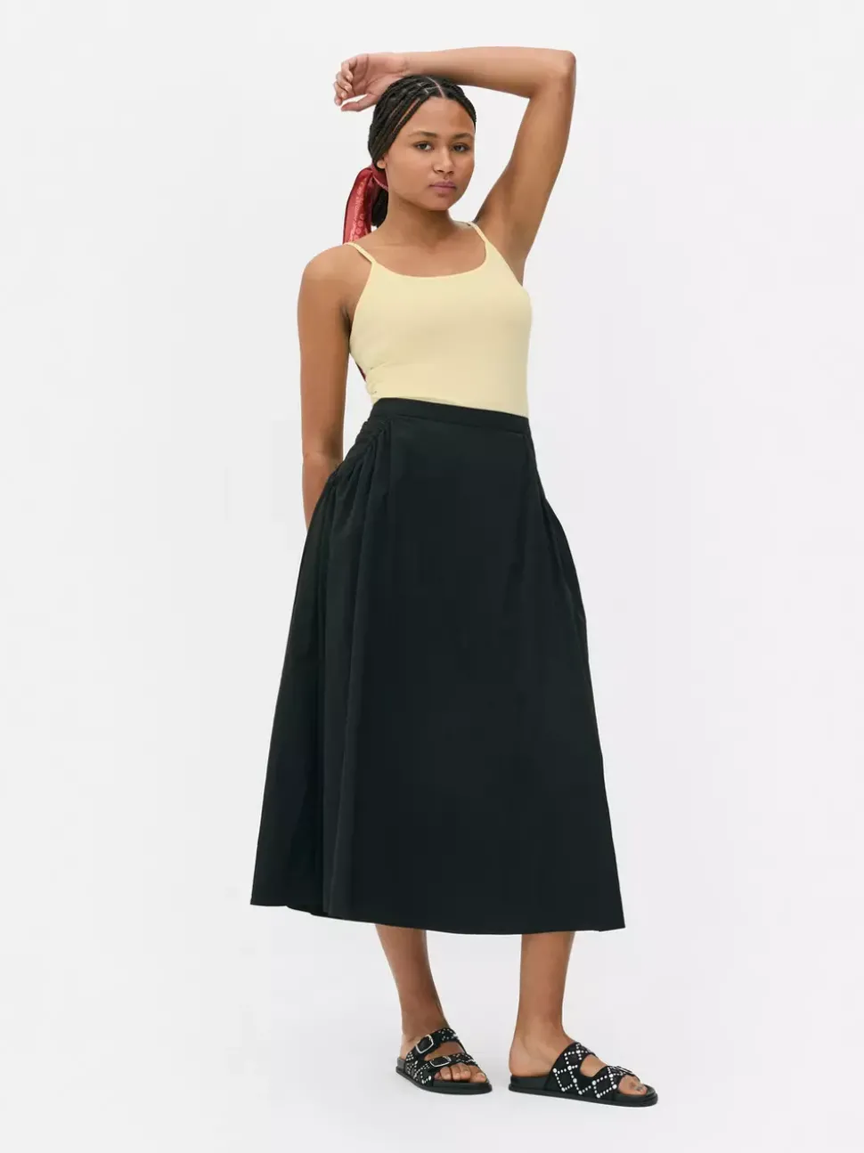 Elastyczny top na ramiączkach Essential