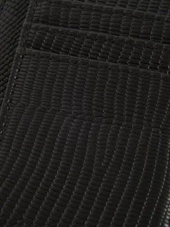 Etui na karty z teksturą skóry węża