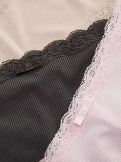 Figi biodrówki z mikrofibry z koronką, 3 pary