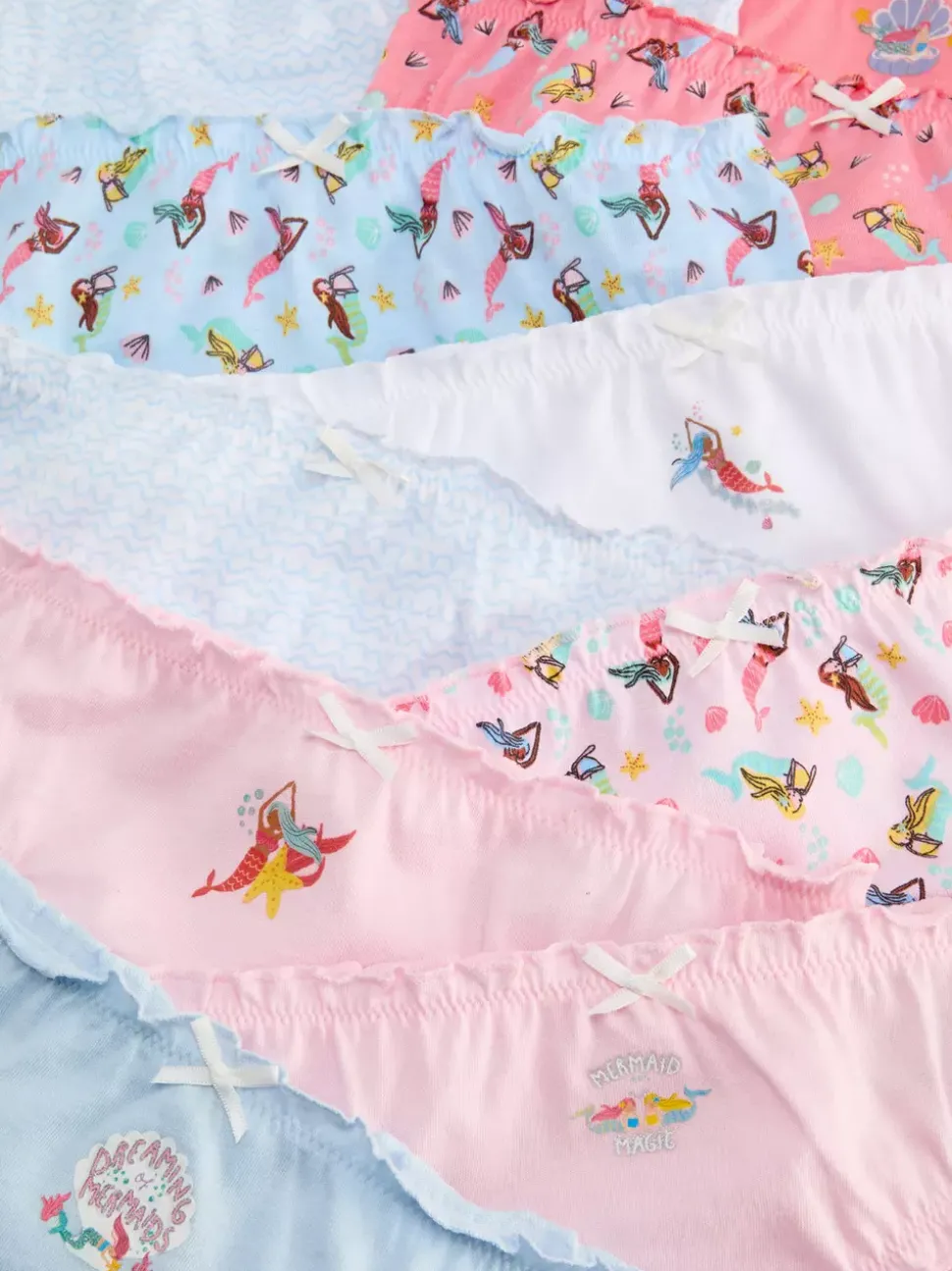 Figi z nadrukiem w syrenki, 10 szt.