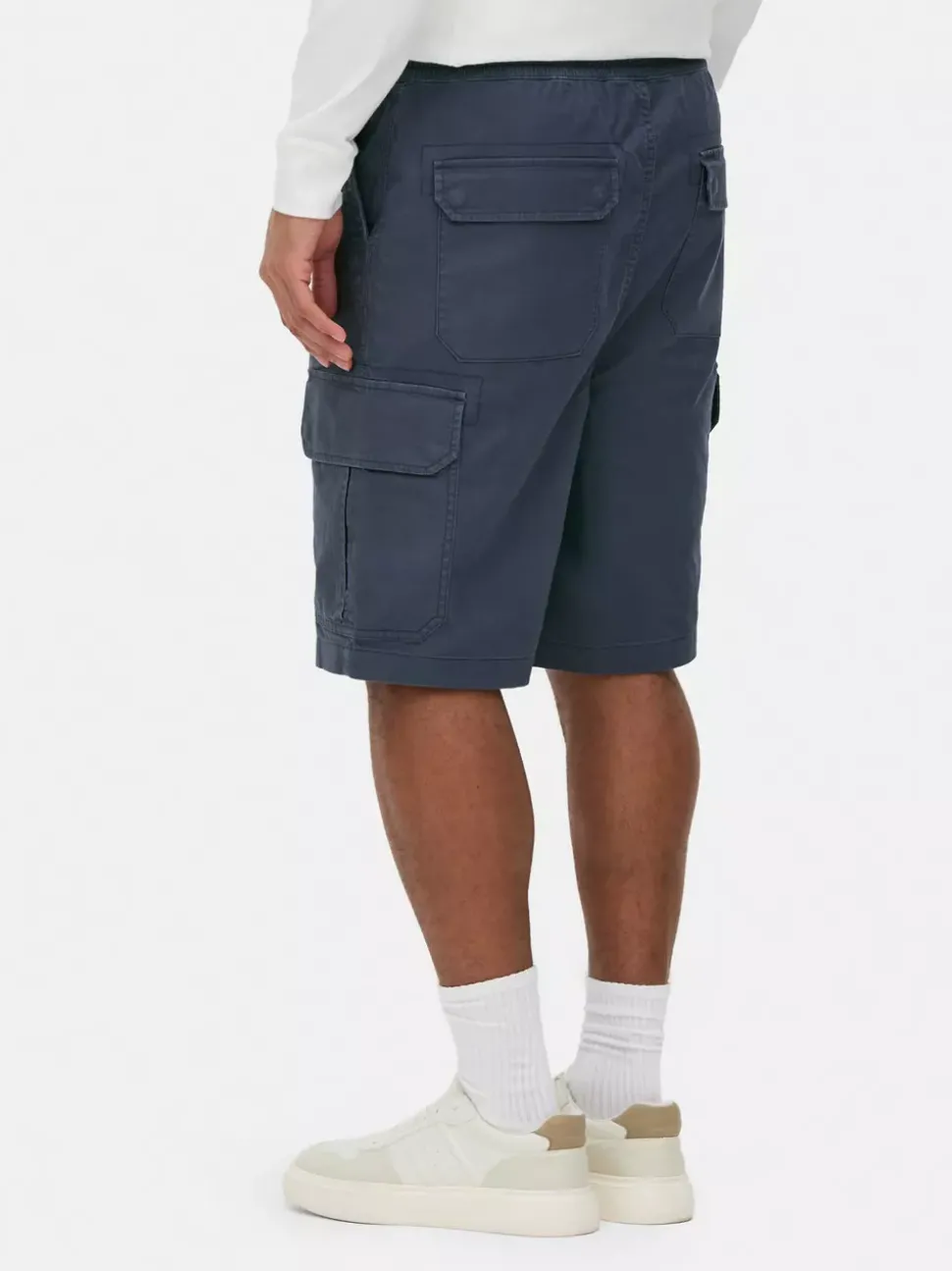 Funkcjonalne krótkie bojówki