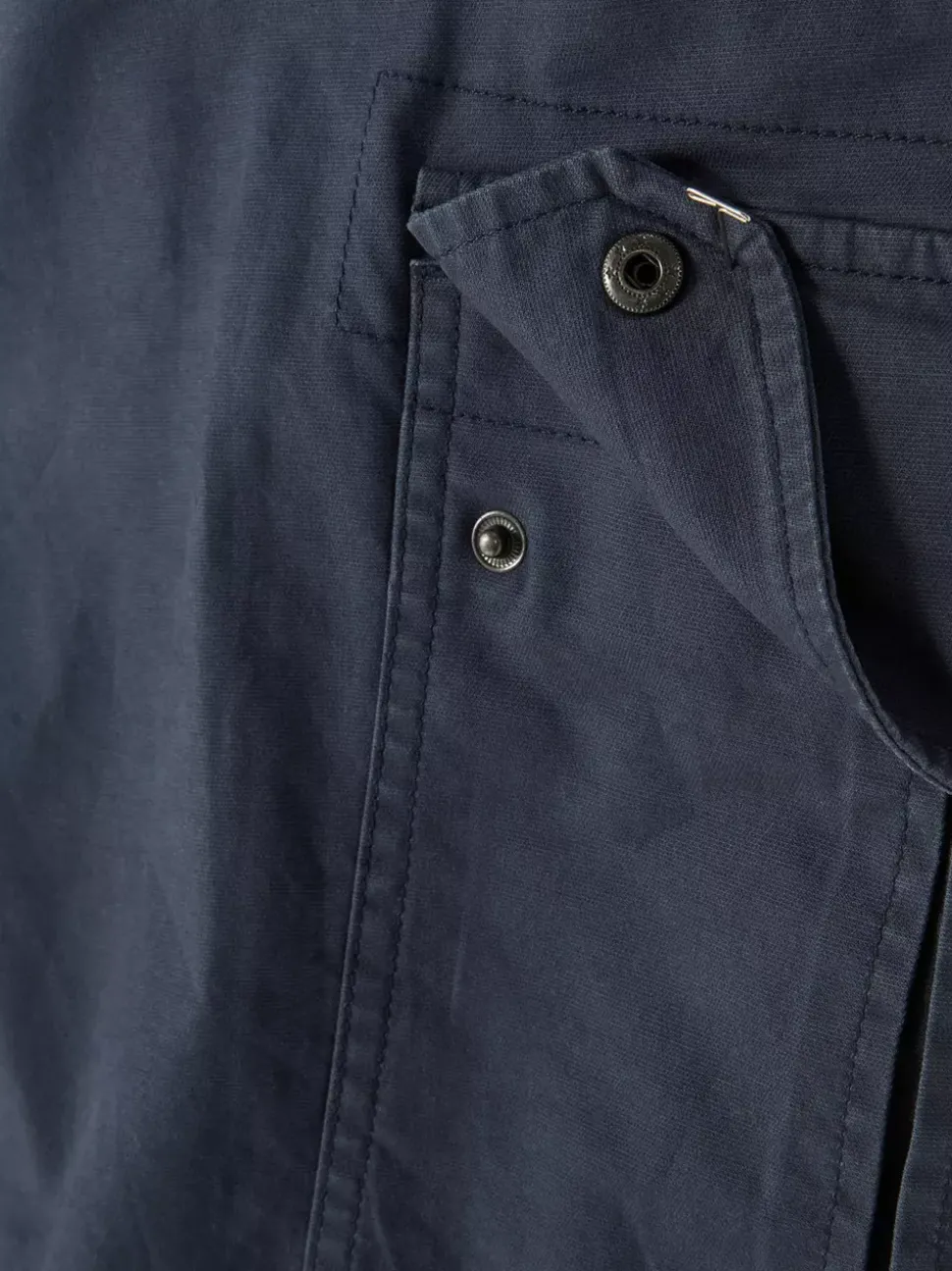 Funkcjonalne krótkie bojówki