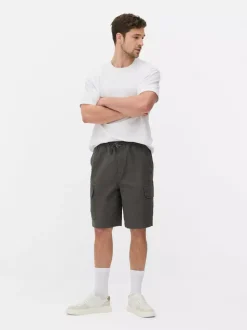 Funkcjonalne krótkie bojówki