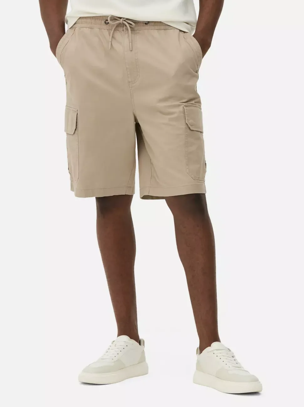 Funkcjonalne krótkie bojówki