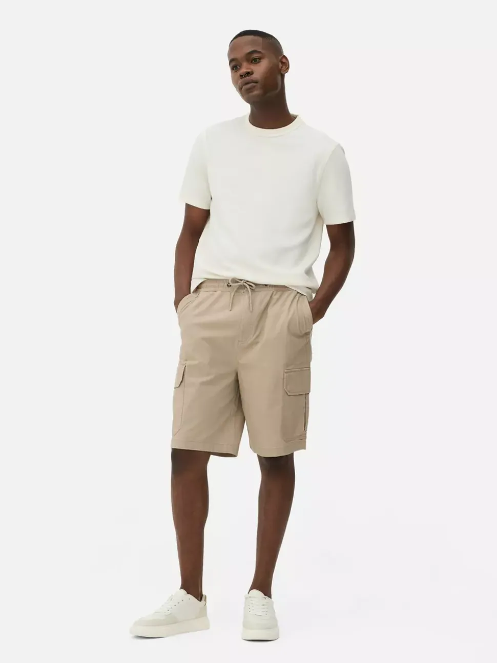 Funkcjonalne krótkie bojówki