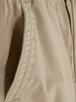 Funkcjonalne krótkie bojówki