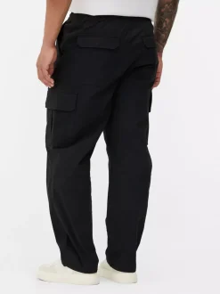 Funkcjonalne spodnie bojówki