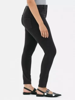 Jeansy skinny ze średnim stanem Essential