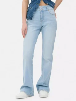 Jeansy z rozszerzaną nogawką