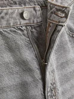 Jeansy z szerokimi nogawkami