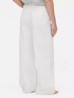 Jeansy z szerokimi nogawkami