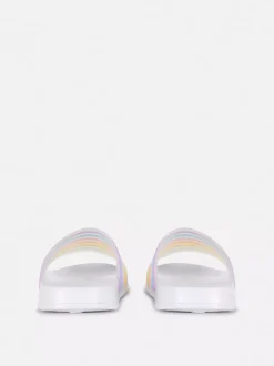 Klapki ze wzorem w paski