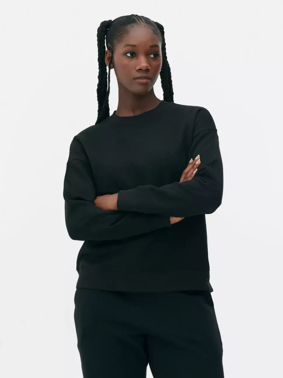 Klasyczna bluza z okrągłym dekoltem