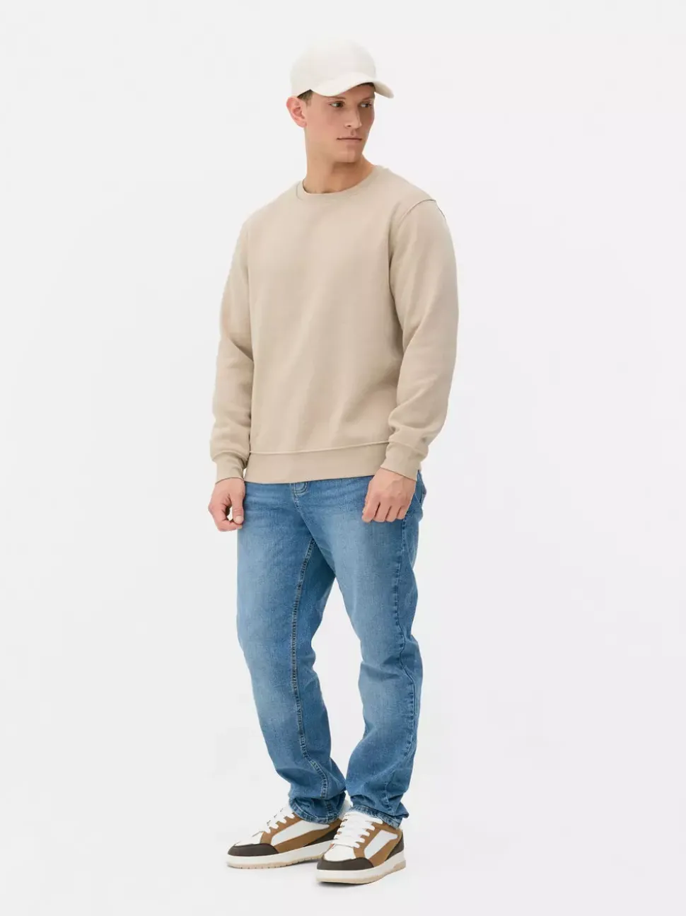 Klasyczna bluza z okrągłym dekoltem