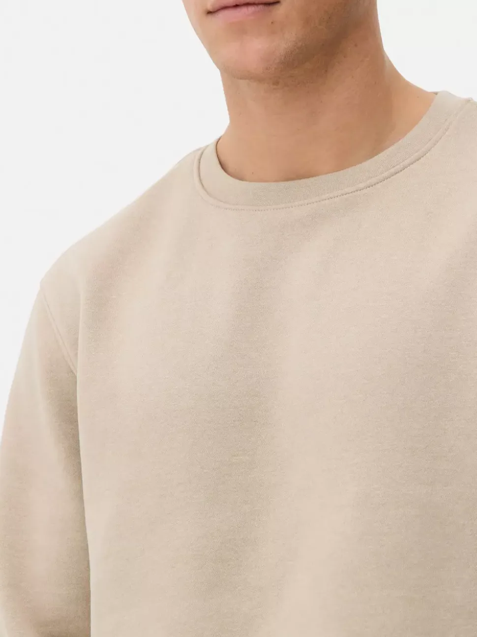 Klasyczna bluza z okrągłym dekoltem