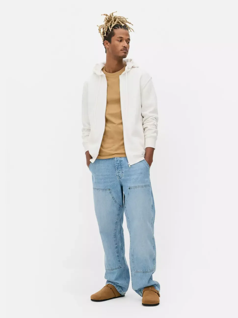 Klasyczna zapinana na zamek bluza z kapturem