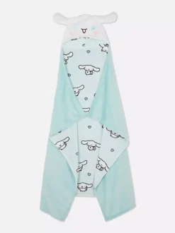 Koc z kapturem z motywem Cinnamorolla z Hello Kitty