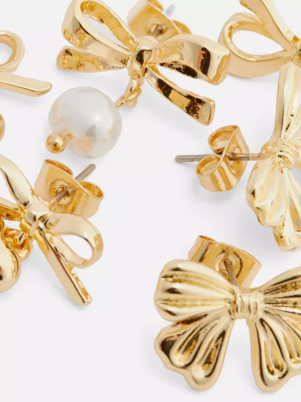 Kolczyki sztyfty w kształcie kokardki, 3 pary