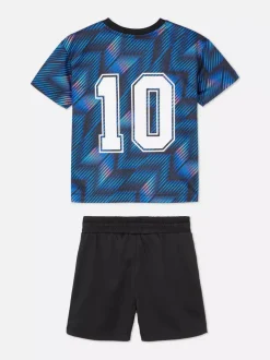 Komplet sportowy z T-shirtem i szortami