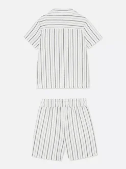 Komplet z dzianinową koszulą na guziki i szortami