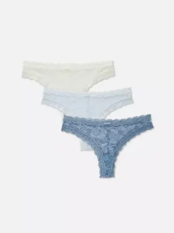 Koronkowe stringi brazylijskie