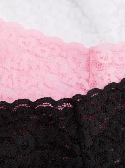 Koronkowe stringi typu bandeau, 3 pary