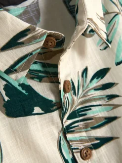 Koszula na guziki z krótkim rękawem we wzór w liście