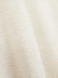 Koszula nocna z dekoltem w serek wykończona koronką