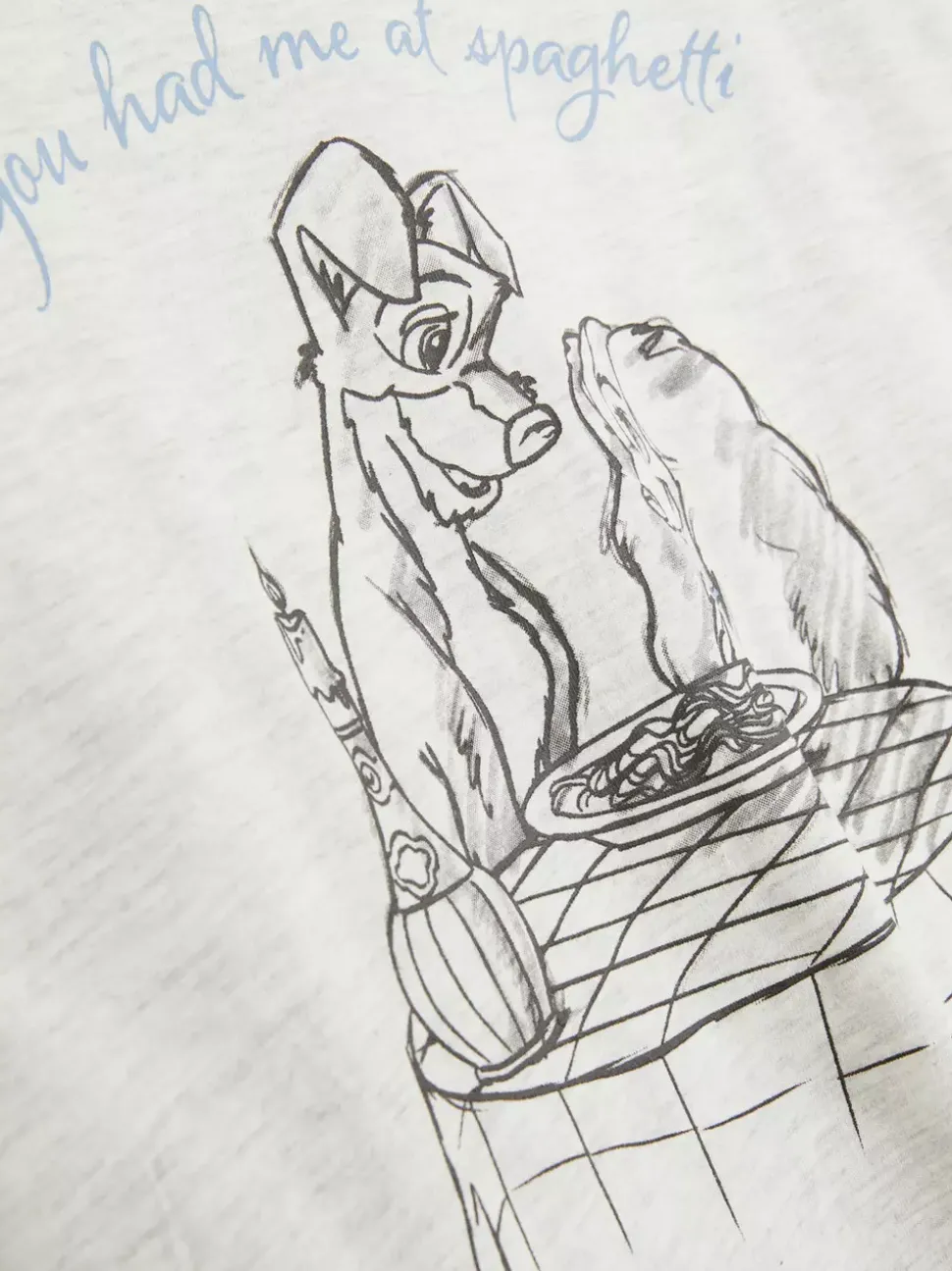 Koszula nocna z motywem Zakochanego kundla Disneya