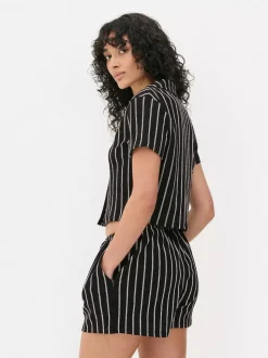 Krótka koszula w paski, część zestawu