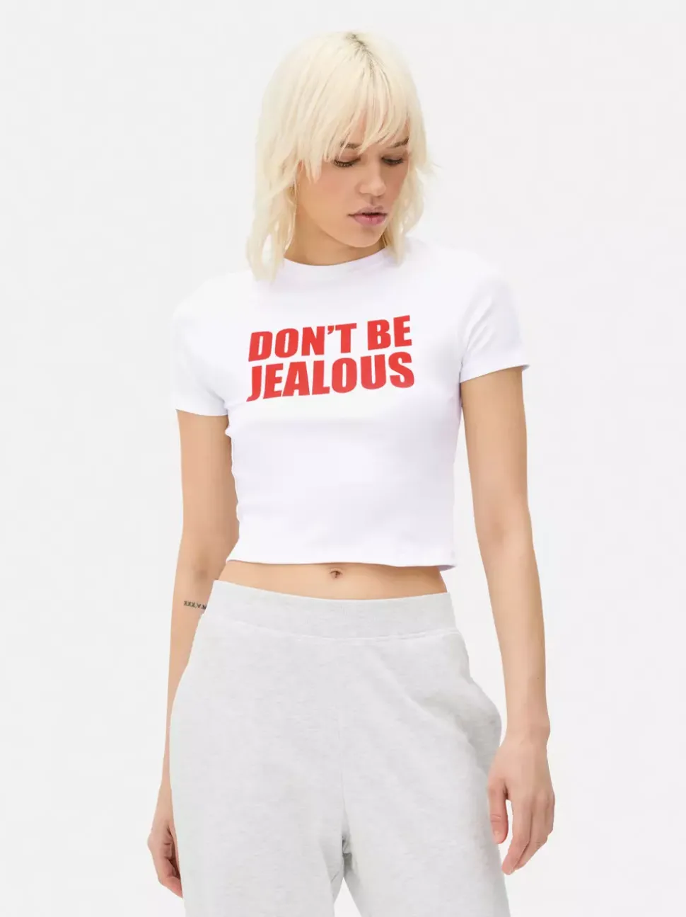 Krótka koszulka z nadrukiem