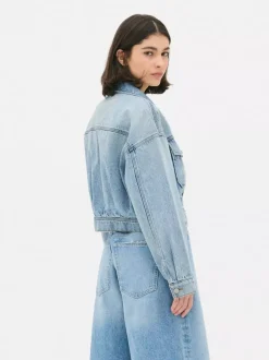 Krótka kurtka jeansowa