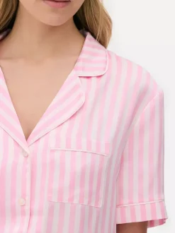 Krótka satynowa piżama