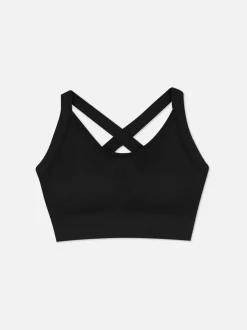 Krótki bezszwowy top na siłownię