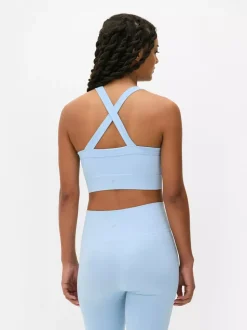 Krótki bezszwowy top na siłownię