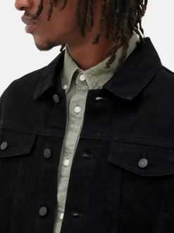 Kurtka jeansowa typu trucker