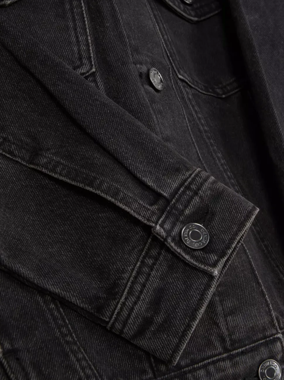 Kurtka jeansowa z efektem znoszenia