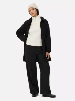 Kurtka przeciwdeszczowa z kapturem z tkaniny ripstop