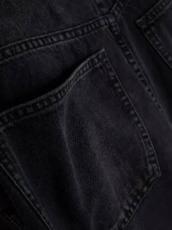 Luźne spodenki jeansowe