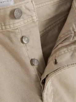 Luźne spodenki jeansowe