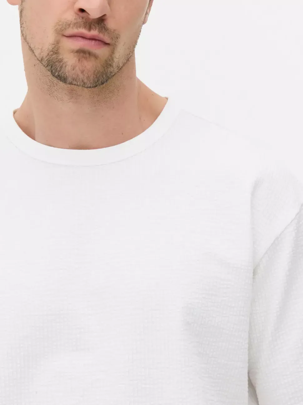 Luźny T-shirt z tkaniny seersucker