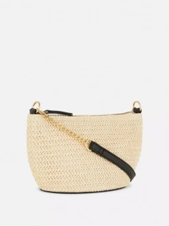 Mała słomiana torebka na ramię z łańcuszkiem
