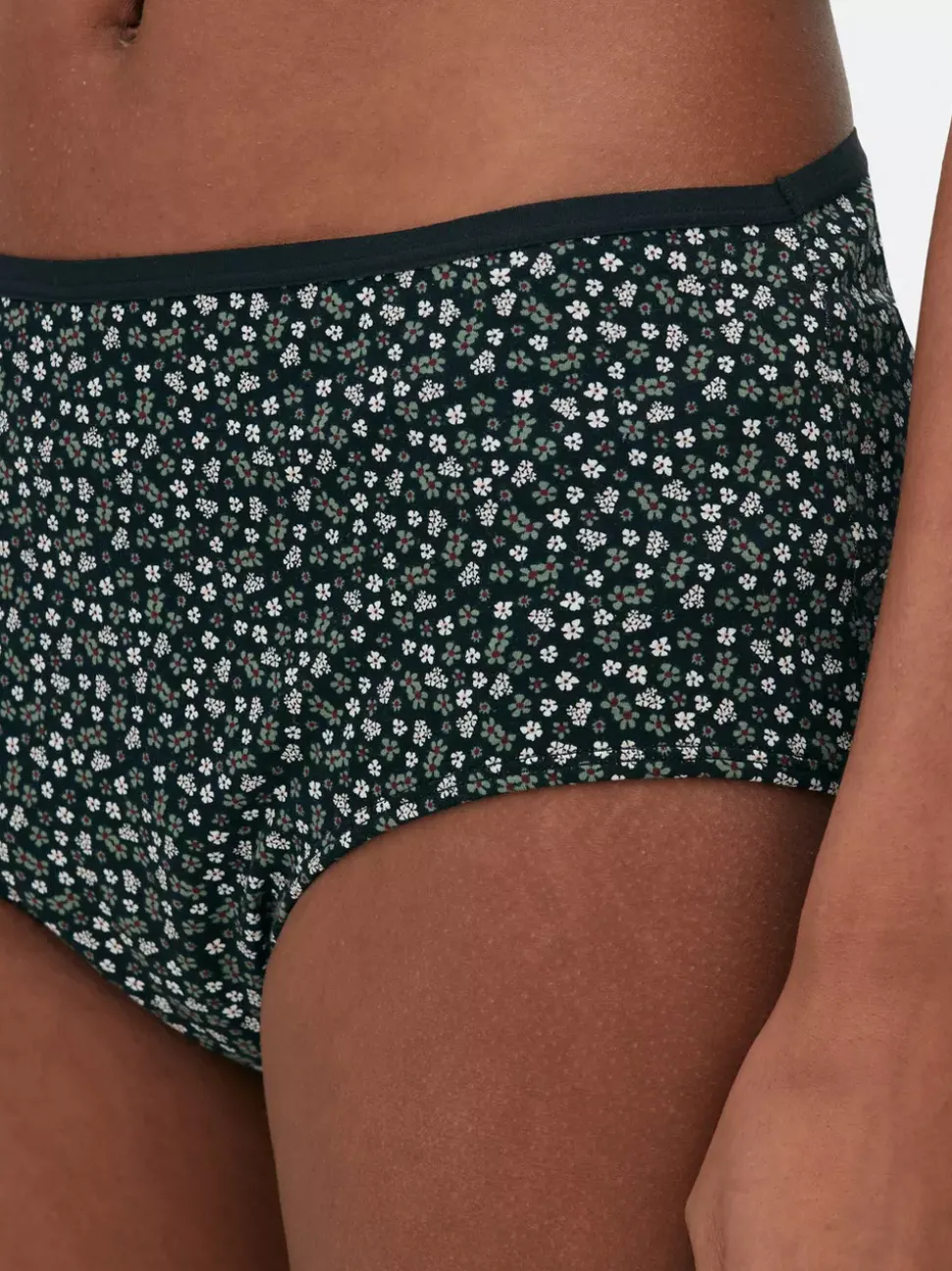 Menstruacyjne figi biodrówki w różne wzory, 3 pary